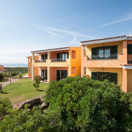 Hotel Baia Aranzos Pittulongu Eksteriør billede