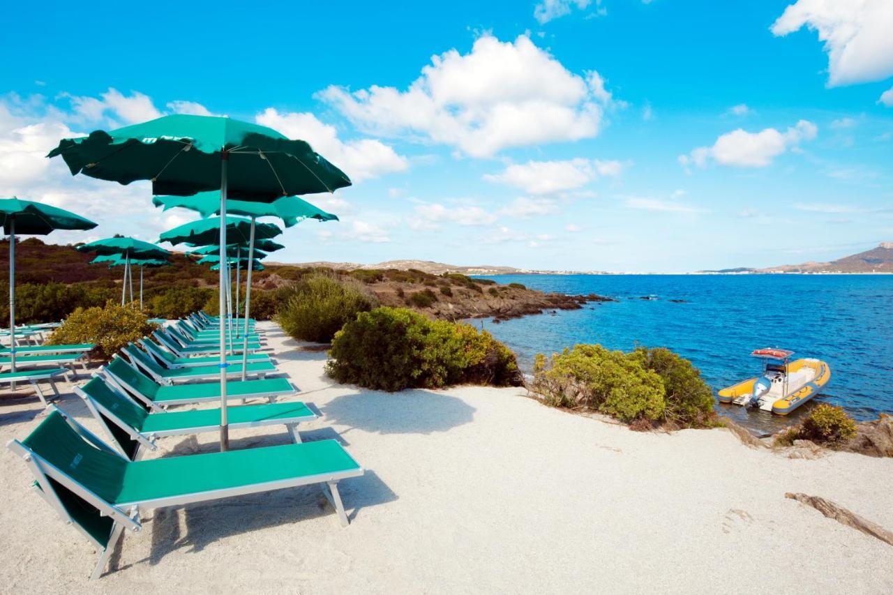 Hotel Baia Aranzos Pittulongu Eksteriør billede